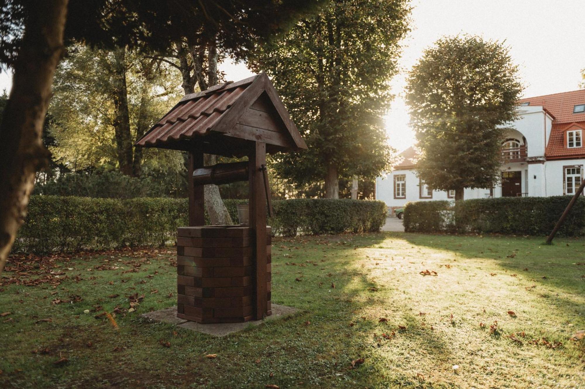 ホテル Plesna Park エクステリア 写真
